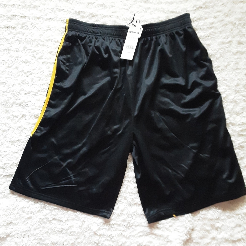 PURE VINTAGE MEN'S BASKETBALL SHORT SIZE 5XL NWT